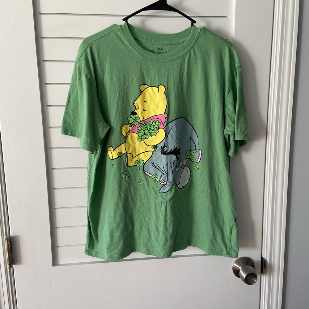 Disney Winnie the Pooh and Eeyore Clover Short Sleeve Size XL (16-18)